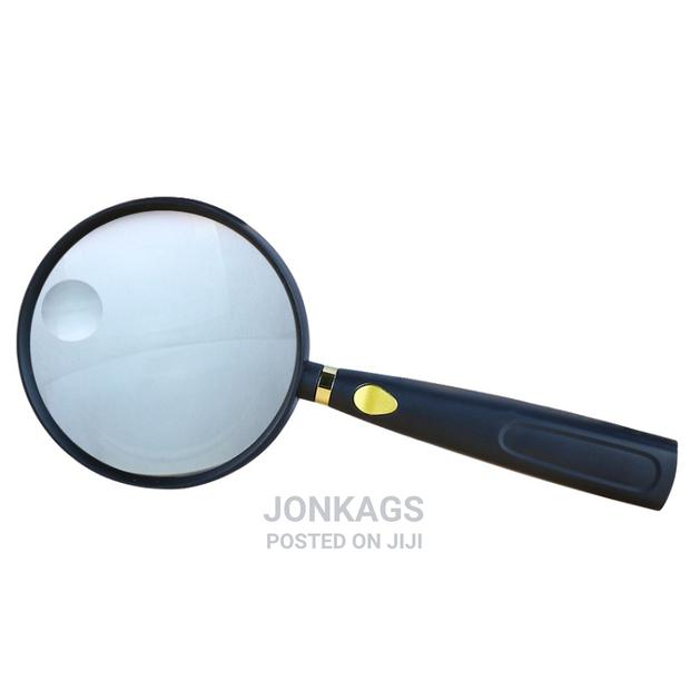 Hand Magnifying Lens 110mm 2/13× - thumbnail 15