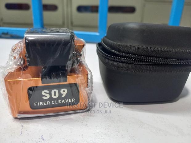 Fiber Cleaver So9 – Precision Fiber Cutting Tool - main view