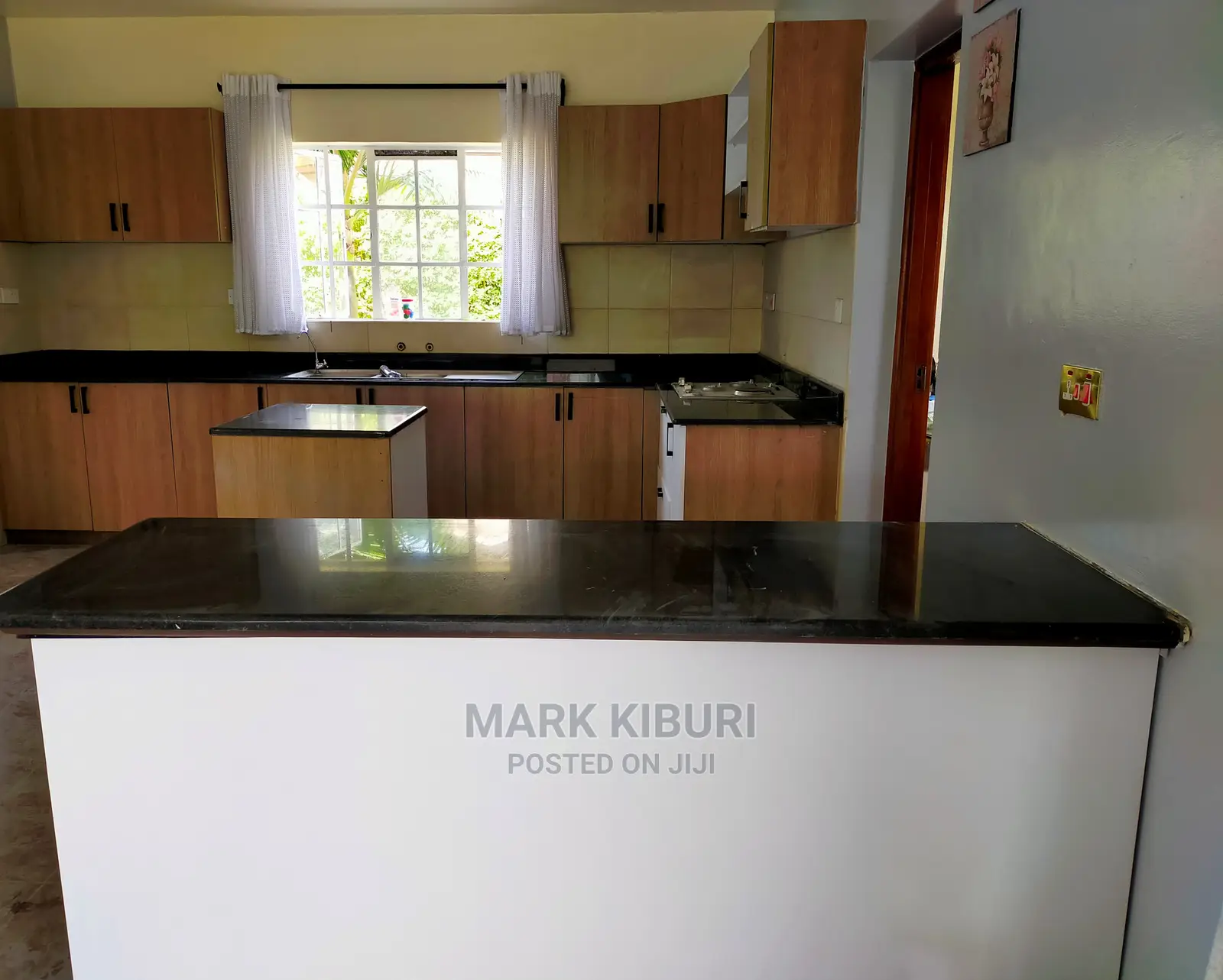 Fine.Black Granite Tops