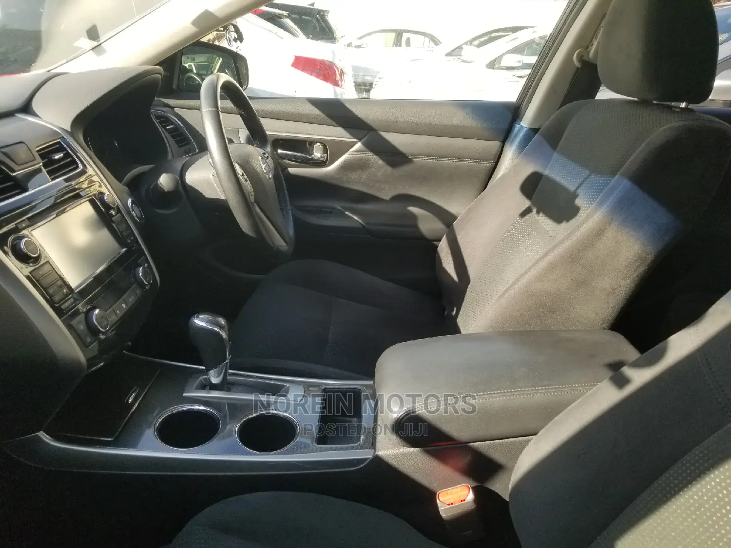 Nissan Teana 2015 Red