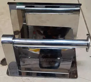 Tissue Holder