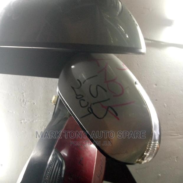 Isis Sidemirror