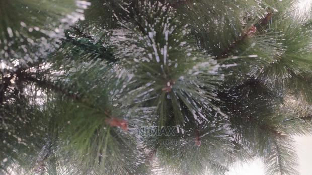 Christmas Tree Pine 6ft With Metal Base - thumbnail 8