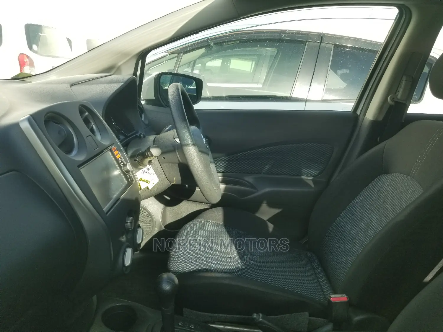 Nissan Note SV Premium 2014 Off White