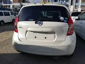 Nissan Note SV Premium 2014 Off White