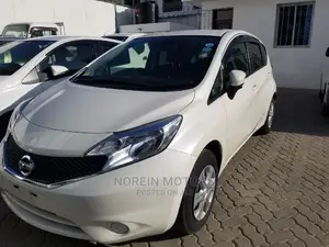 Nissan Note SV Premium 2014 Off White