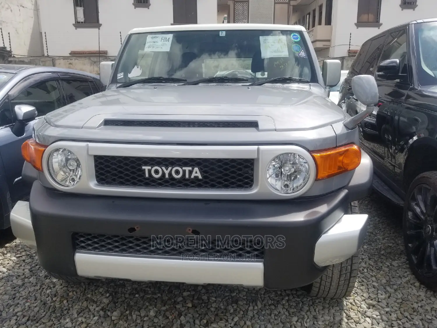 Toyota FJ Cruiser 2015 Gray