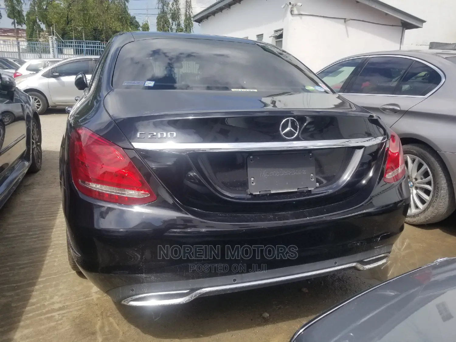 Mercedes-Benz C200 2015 Black