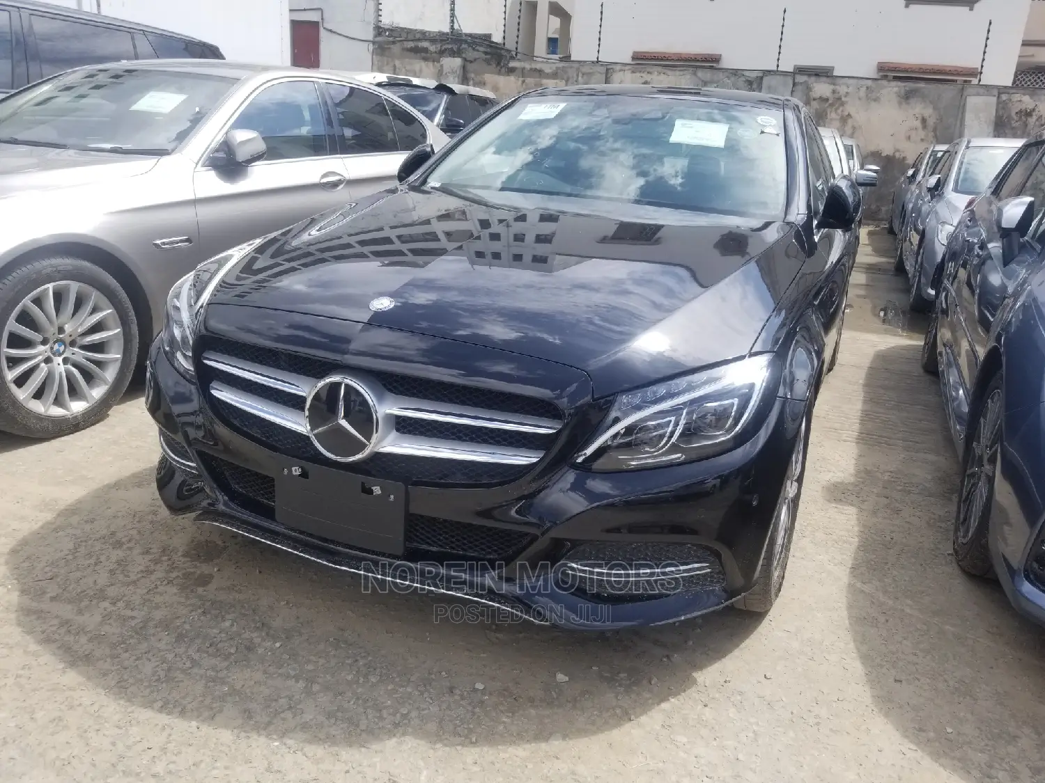 Mercedes-Benz C200 2015 Black