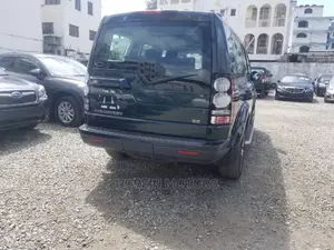 Land Rover Discovery 2014 Green