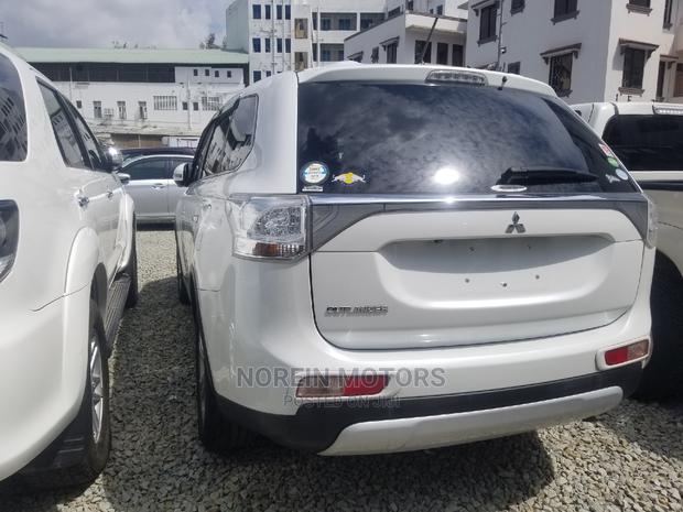Mitsubishi Outlander 2014 Pearl - thumbnail 6
