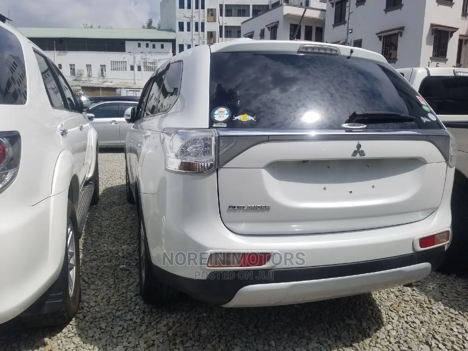 Mitsubishi Outlander 2014 Pearl