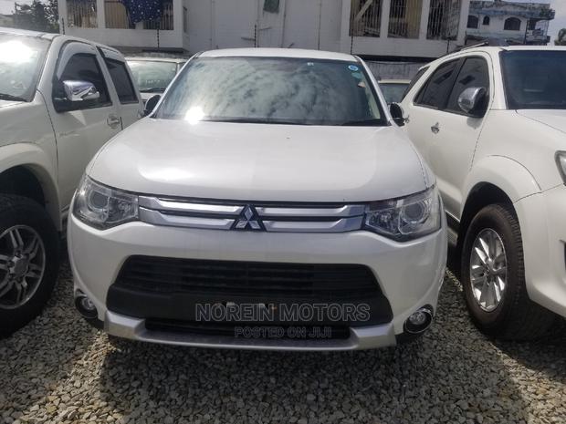 Mitsubishi Outlander 2014 Pearl - thumbnail 2