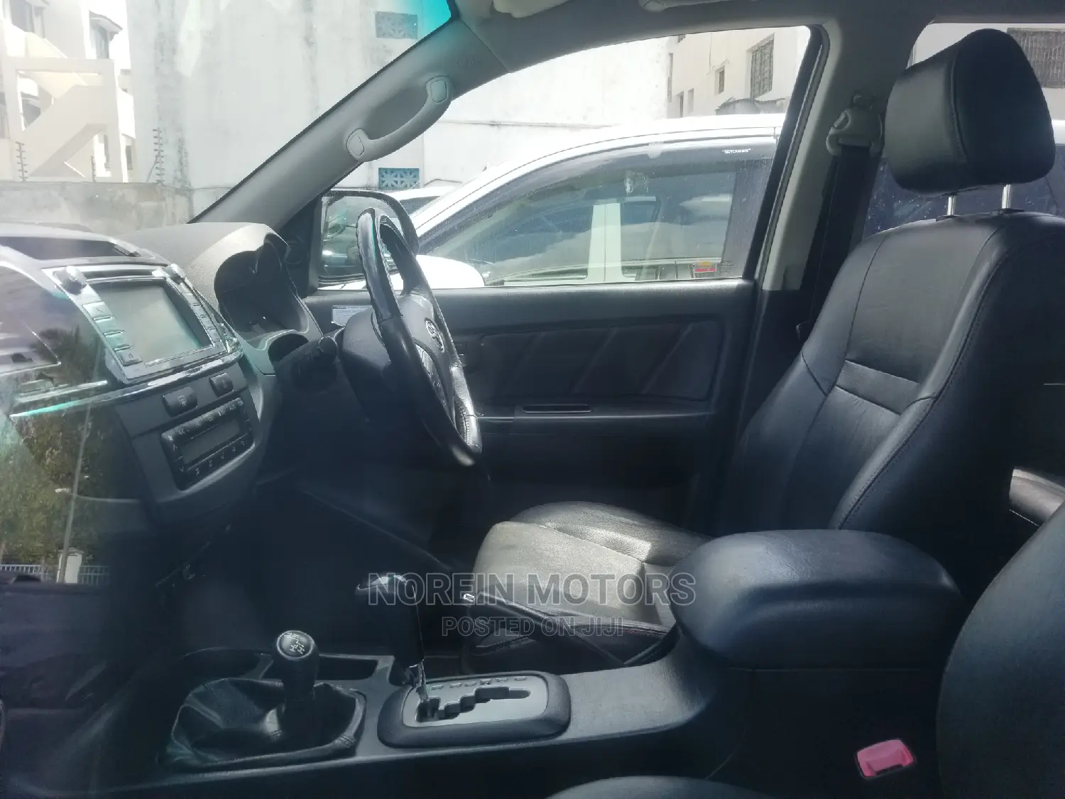 Toyota Fortuner 2014 Off White