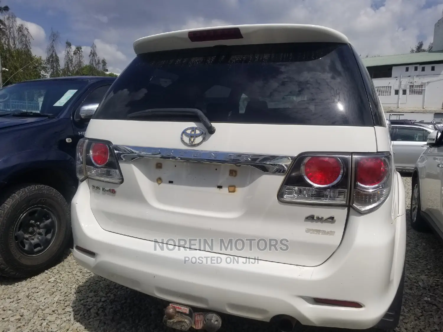 Toyota Fortuner 2014 Off White