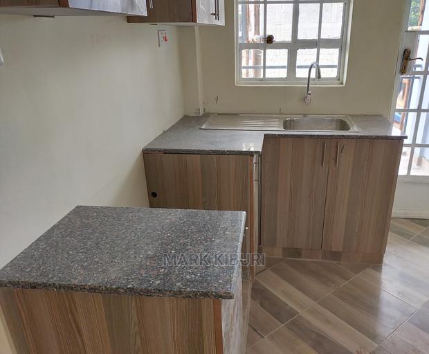 Granite(Gandoulla). - thumbnail 4