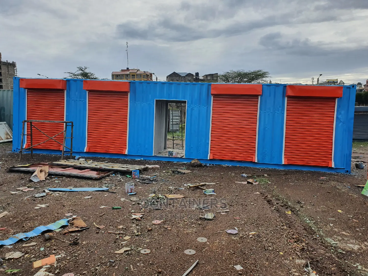 40ft Container Stalls(With 4 Stalls)