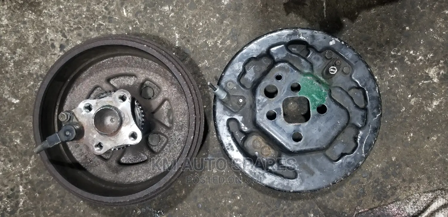 Suzuki Swift Rear Hub.