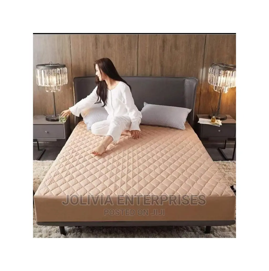 Mattress Protector 5*6 Beige