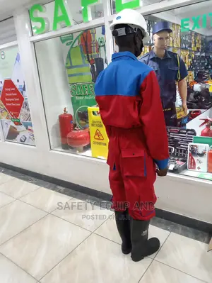Mechanical Engineering Working Industrial Overalls
