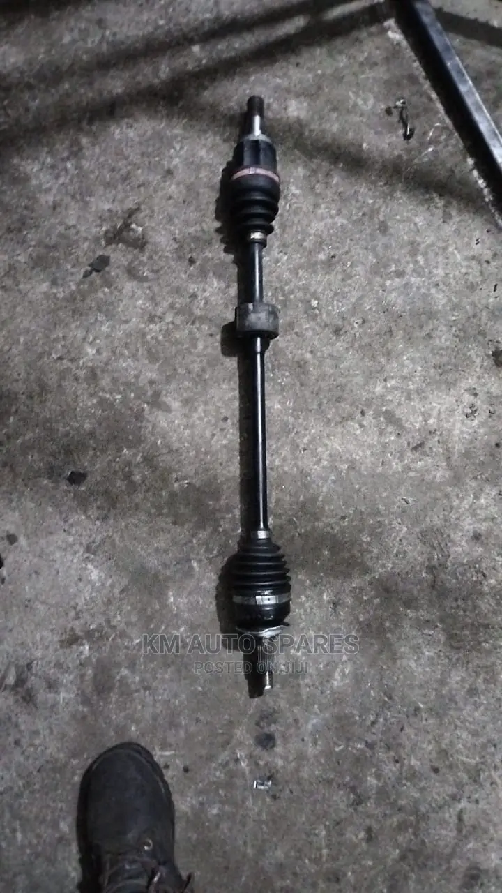Suzuki Alto (ECO) Drive Shaft.