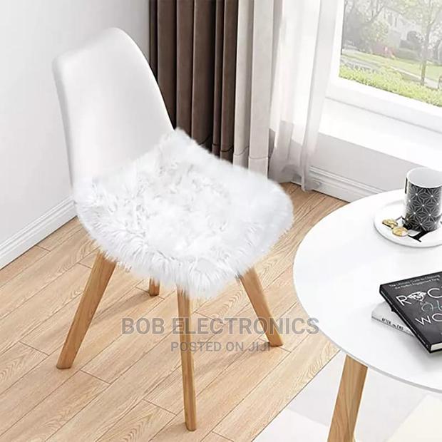 45*45cm Furr White Covers - thumbnail 2