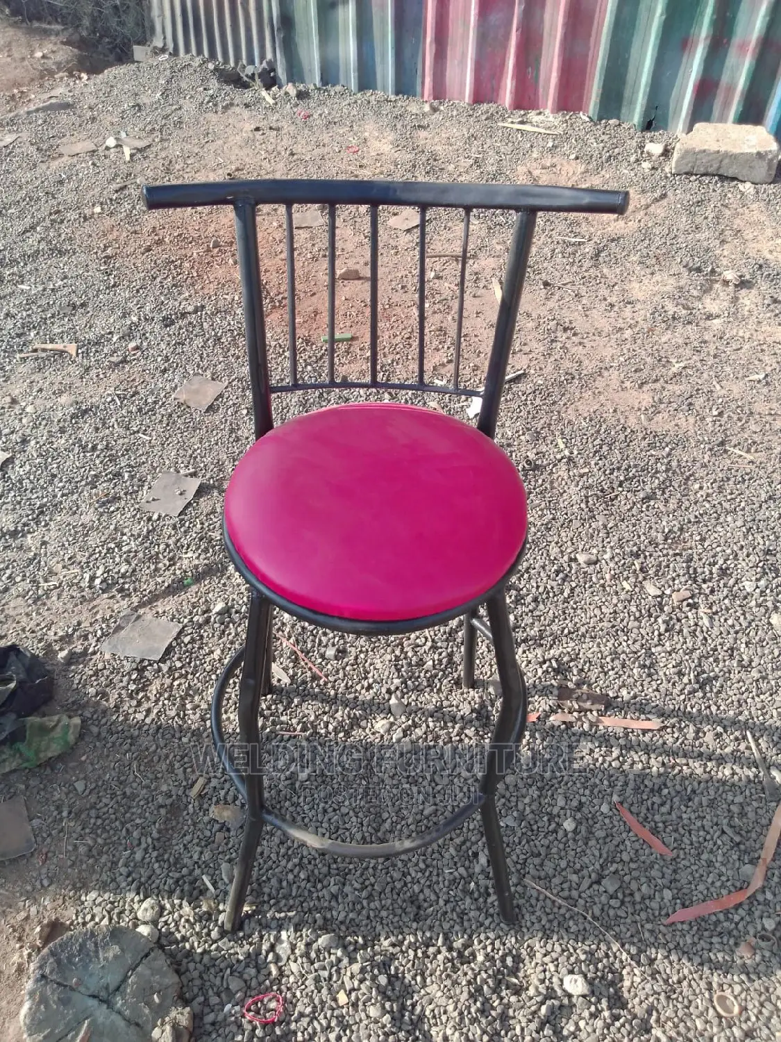 Sinataabu Stools