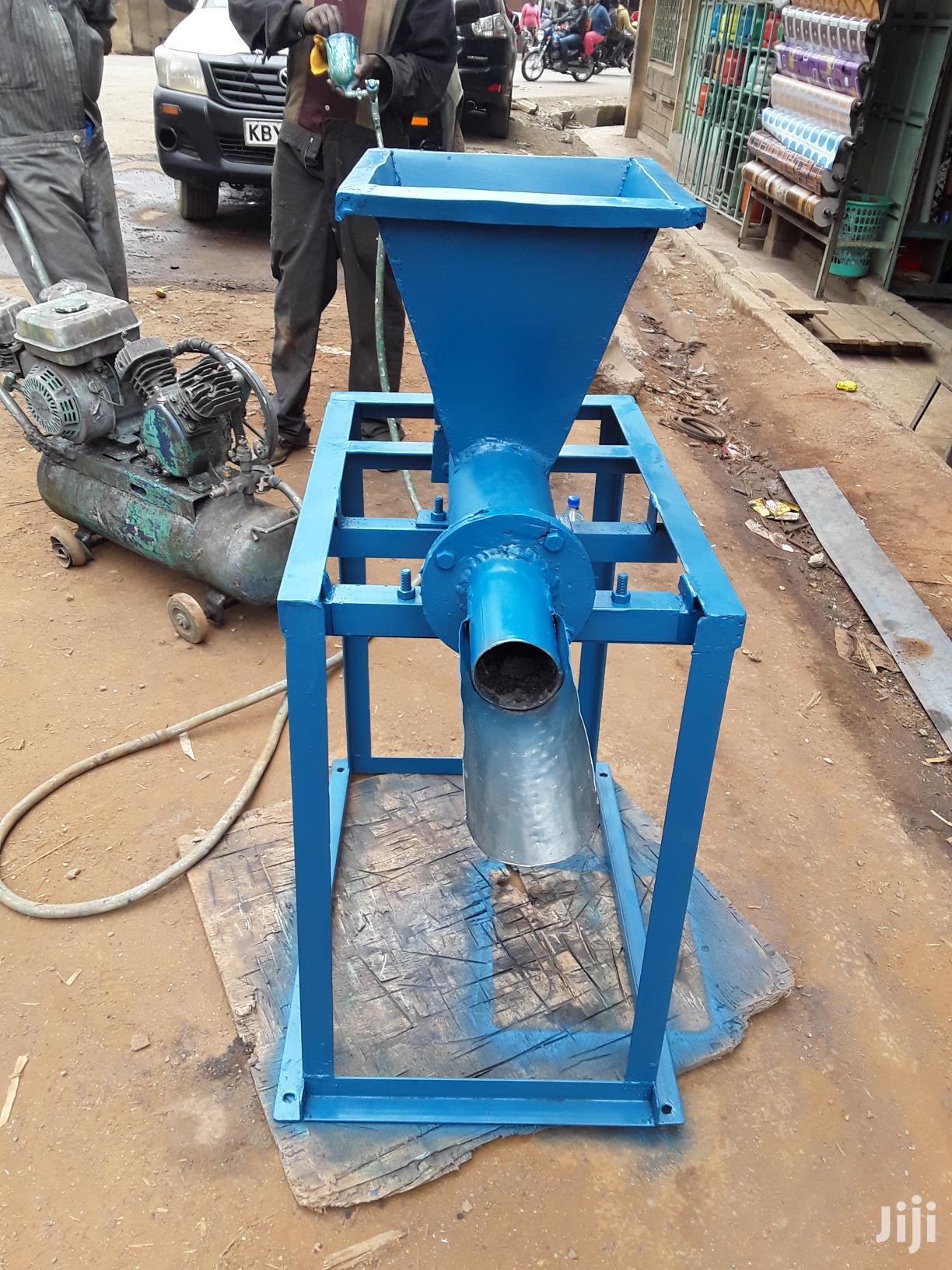 Modtec Brand Manual Briquette Machine