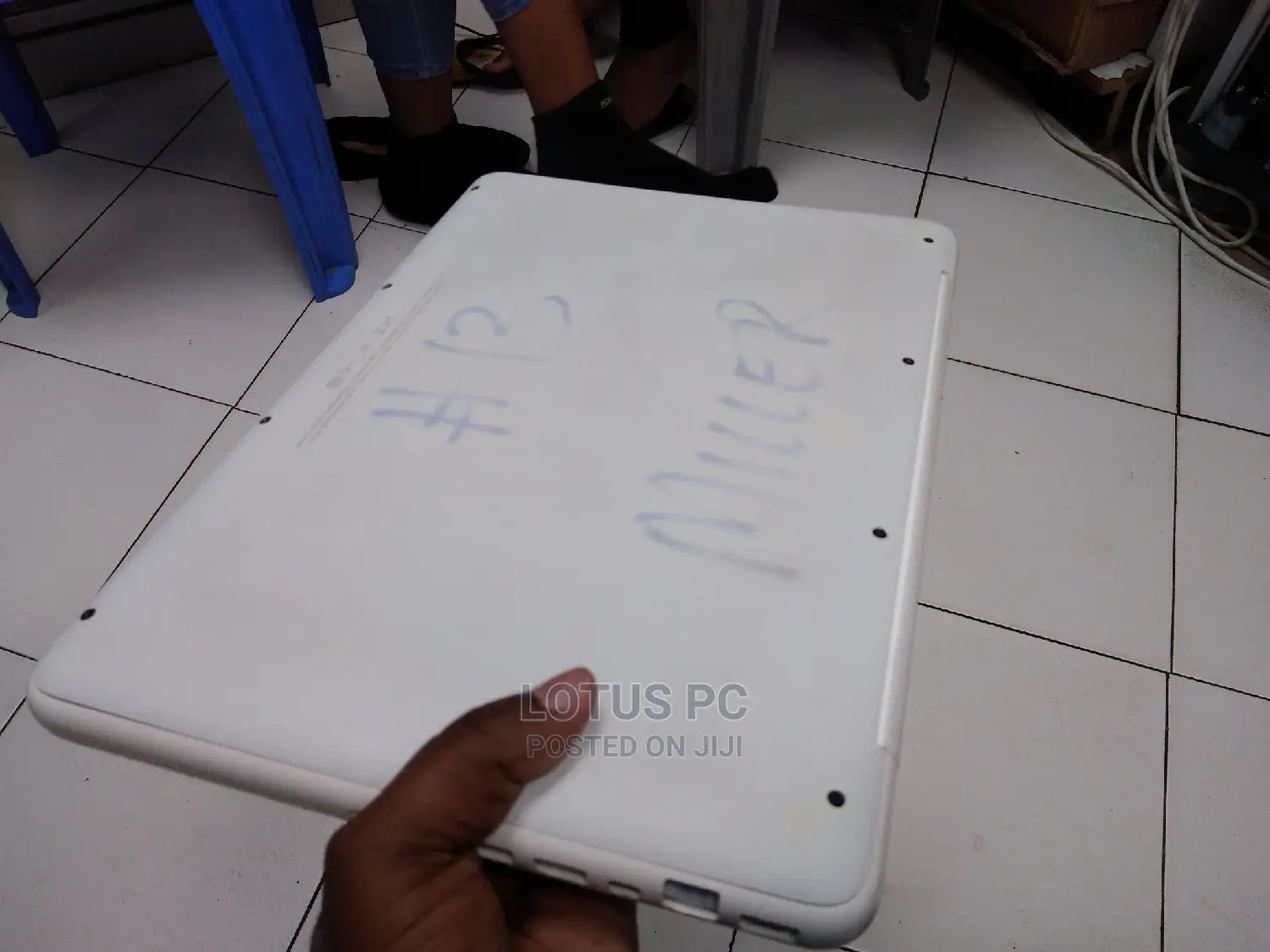 Laptop Apple MacBook Pro 2010 4GB Intel Core 2 Duo HDD 320GB