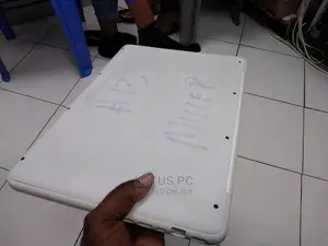 Laptop Apple MacBook Pro 2010 4GB Intel Core 2 Duo HDD 320GB