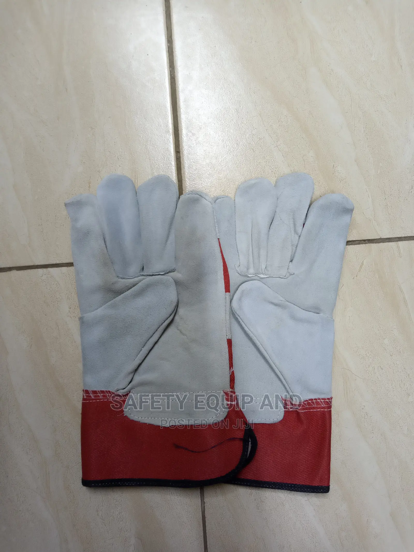 Cowspilt Gardening Gloves Available