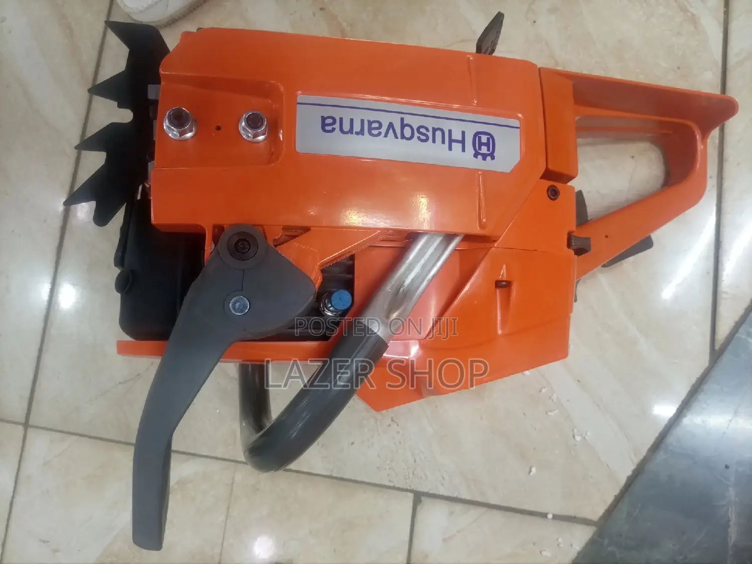 Husqvarna 272. Chainsaw