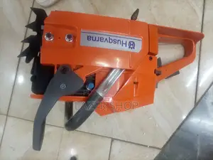 Husqvarna 272. Chainsaw
