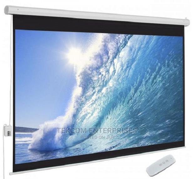 Electric Projector Screen 240 by 240 - main view