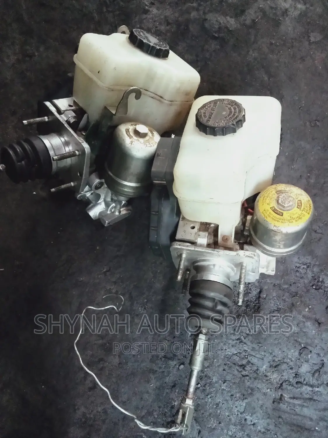 Brake Master Cylinder Prado 120 and Prado 150