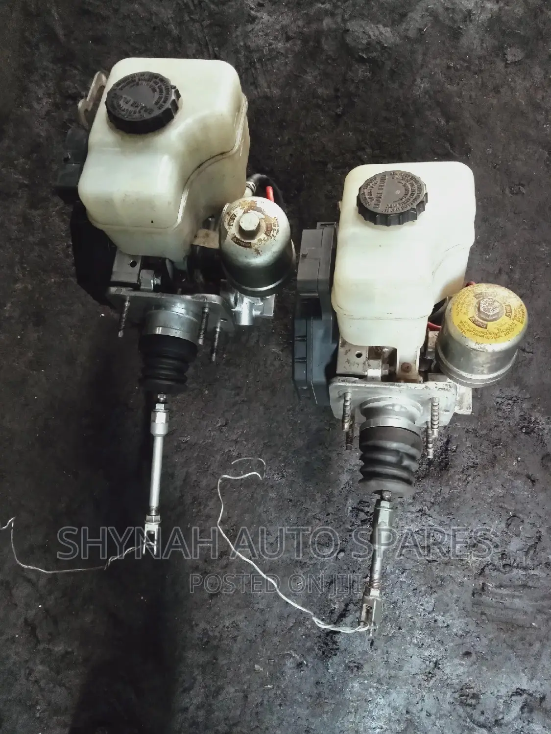 Brake Master Cylinder Prado 120 and Prado 150