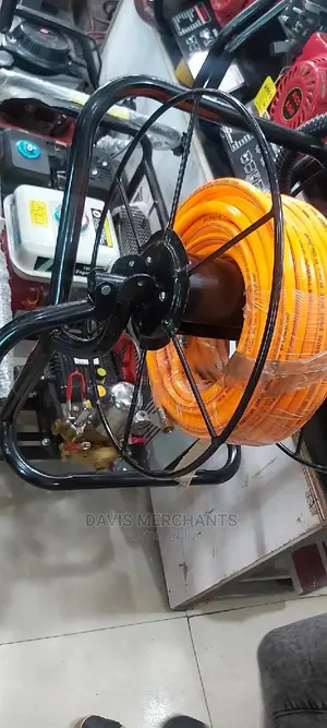 Farm Sprayer Petrol Propelled Machine