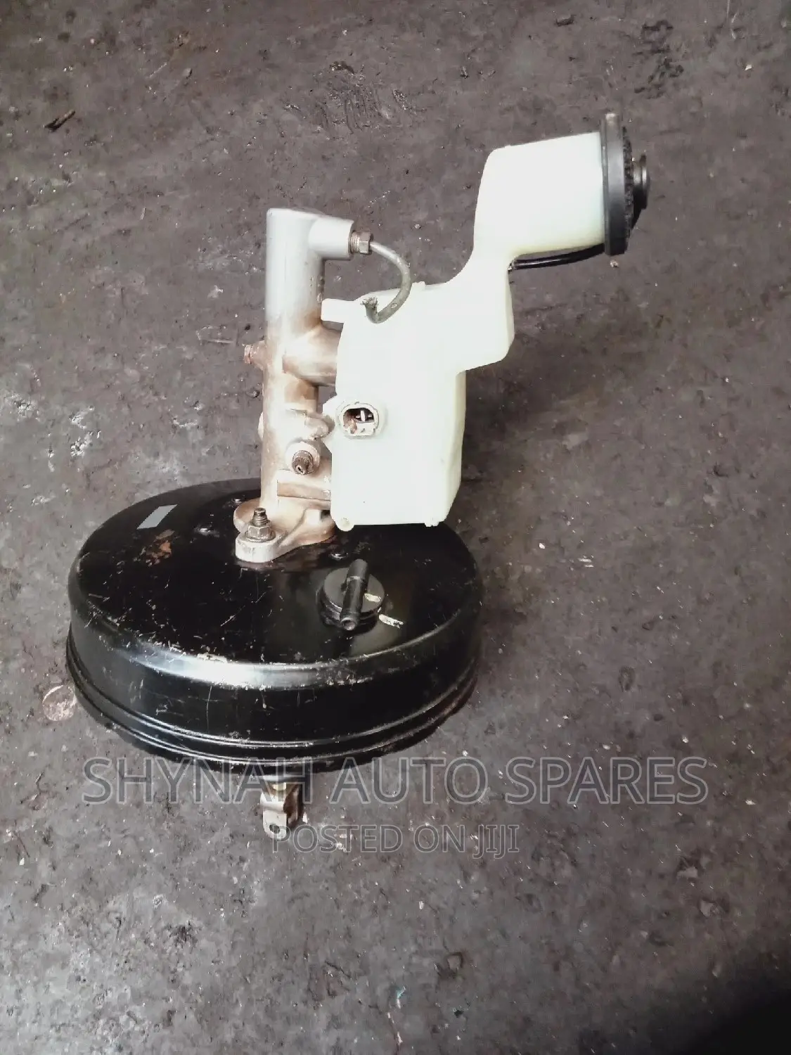 Brake Master Cylinder and Booster Toyota Fielder