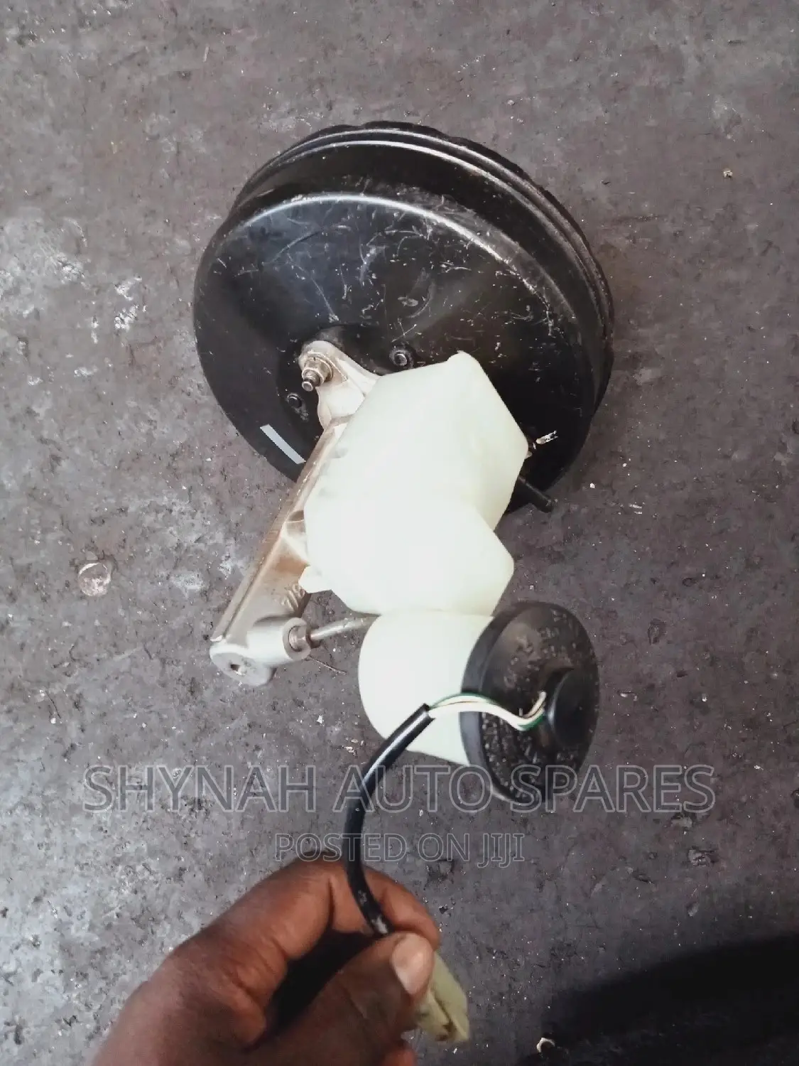 Brake Master Cylinder and Booster Toyota Fielder