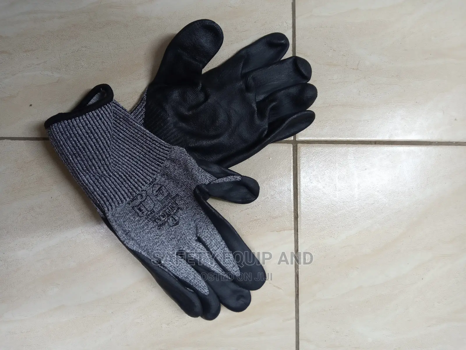 Gloves Best for Automotive Work