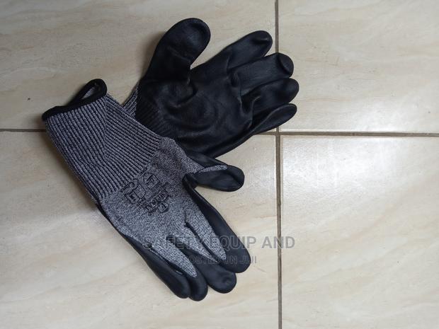 Gloves Best for Automotive Work - main view