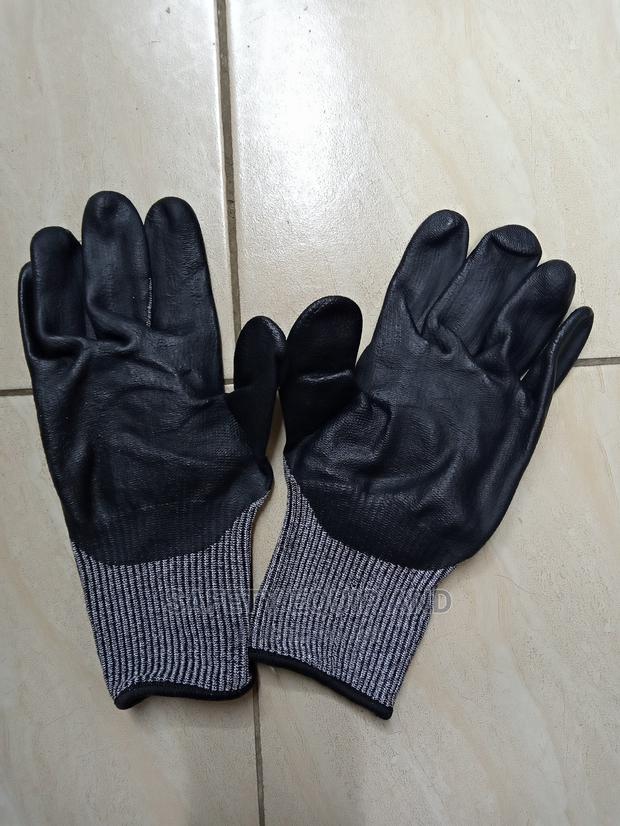 Gorilla Gloves Grey and Black-Cut Resistant-Nitrile Grip Glo