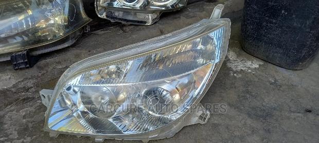 Toyota Rush Headlights. Xenon - thumbnail 2