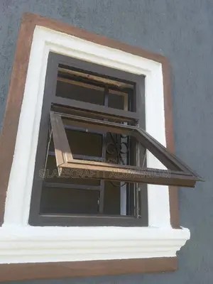 Aluminium Projecting Windows