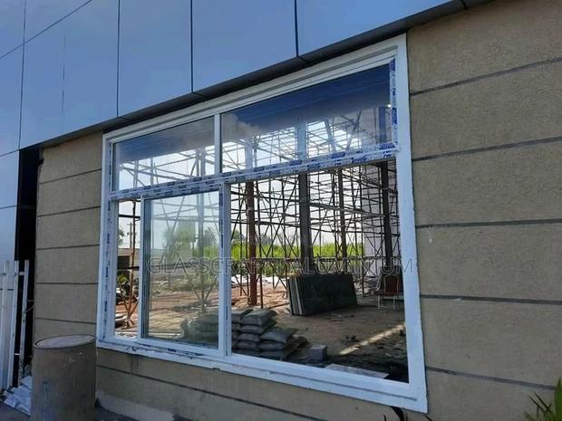 Sliding Windows With Clear Glass - thumbnail 7