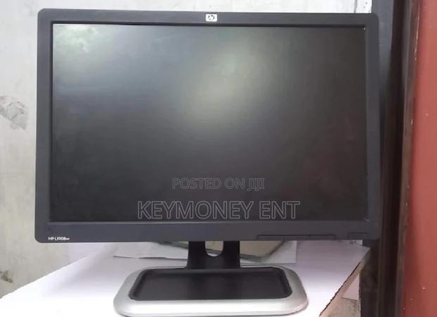 HP 19 Inches Wide/ Stretch 1080p - main view