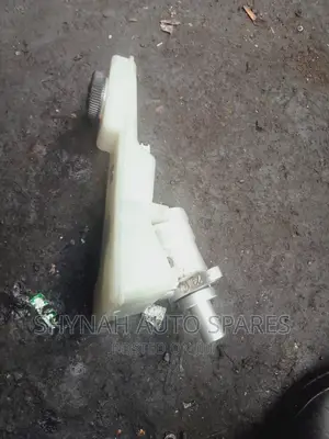 Brake Master Cylinder Mazda Demio 2006