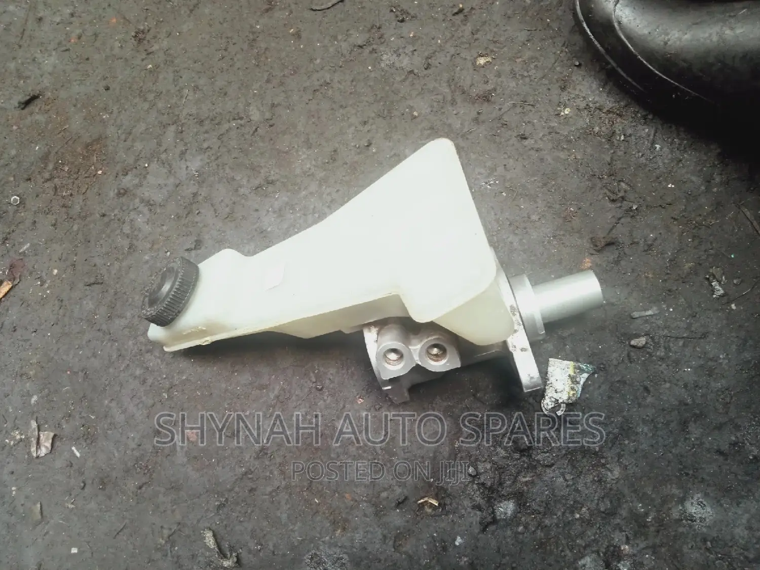 Brake Master Cylinder Mazda Demio 2006