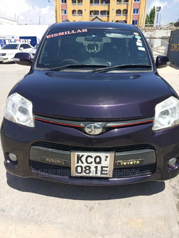 Toyota Sienta 2011 1.5 AWD Purple - thumbnail 2