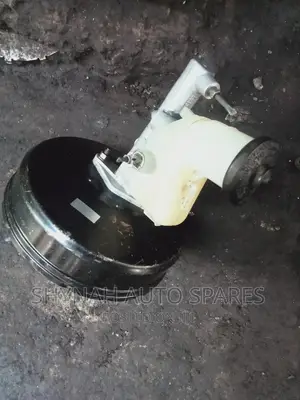 Brake Master Cylinder and Booster Toyota Vista